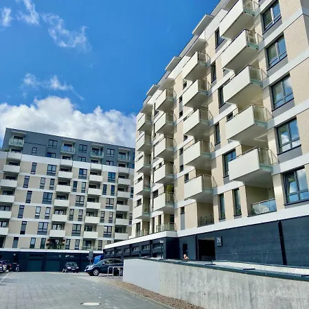 Komfortowy Apartament Z Balkonem 'Platany'-2