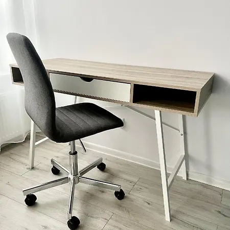 Komfortowy apartament z balkonem 'Platany'-3